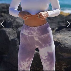 Love fitness apparel purple makai leggings